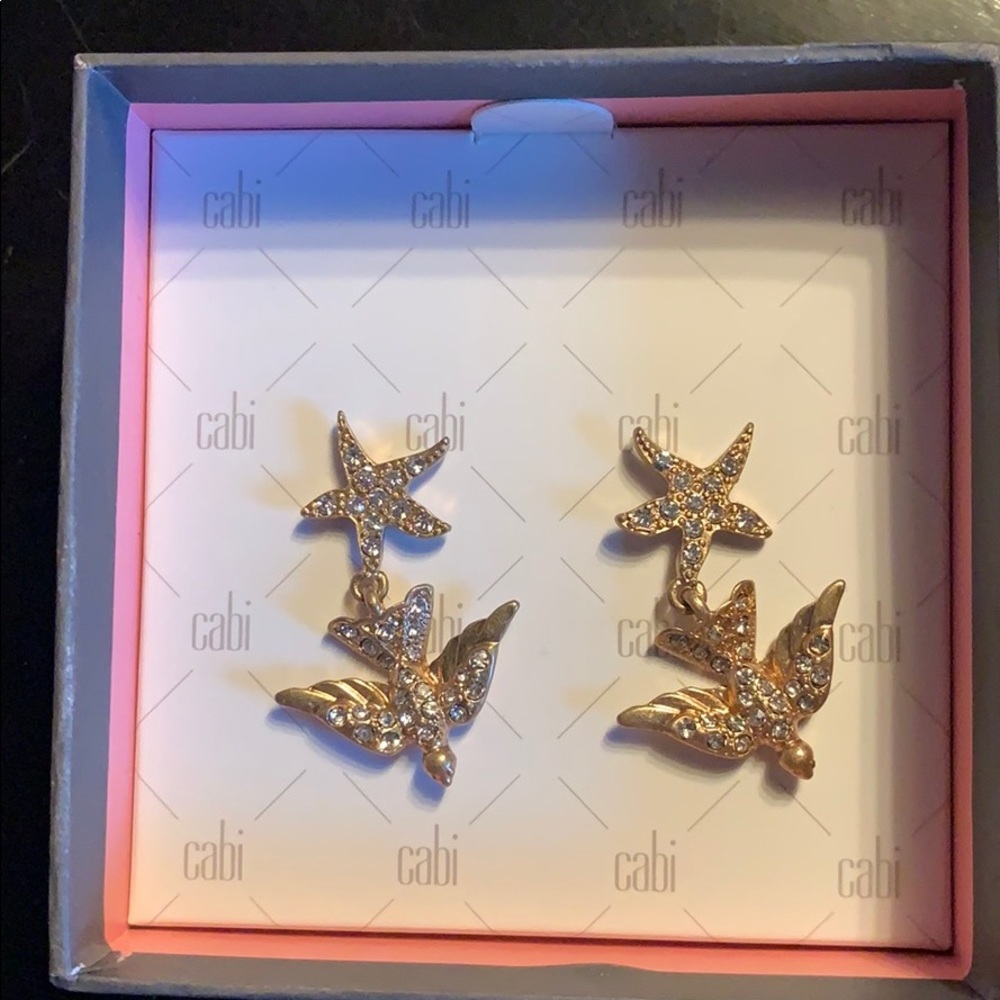 Cabi Look out earrings.
